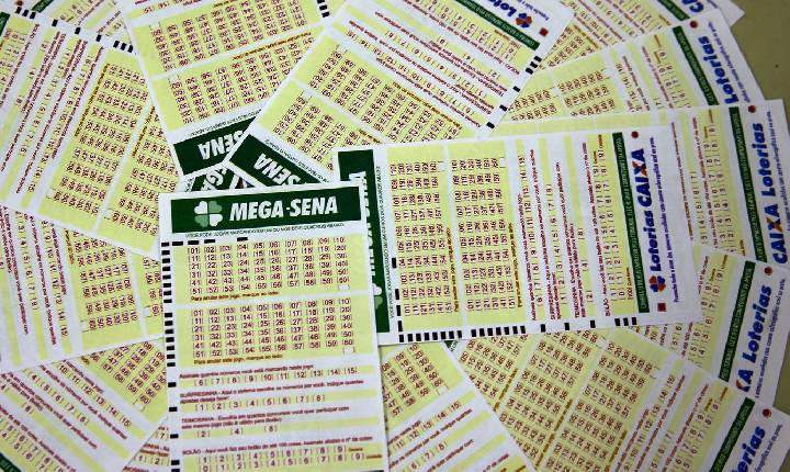 Mega-Sena acumula novamente e prêmio principal vai para R$ 42 milhões